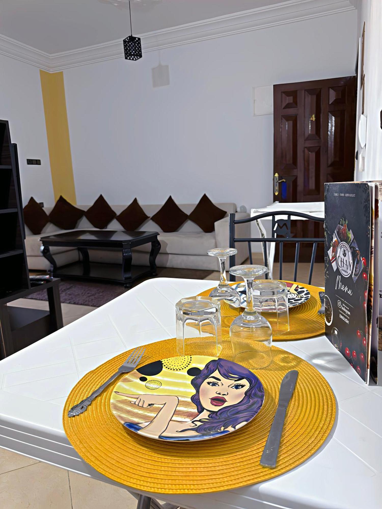 Chay - Appartements A Ouarzazate Bagian luar foto