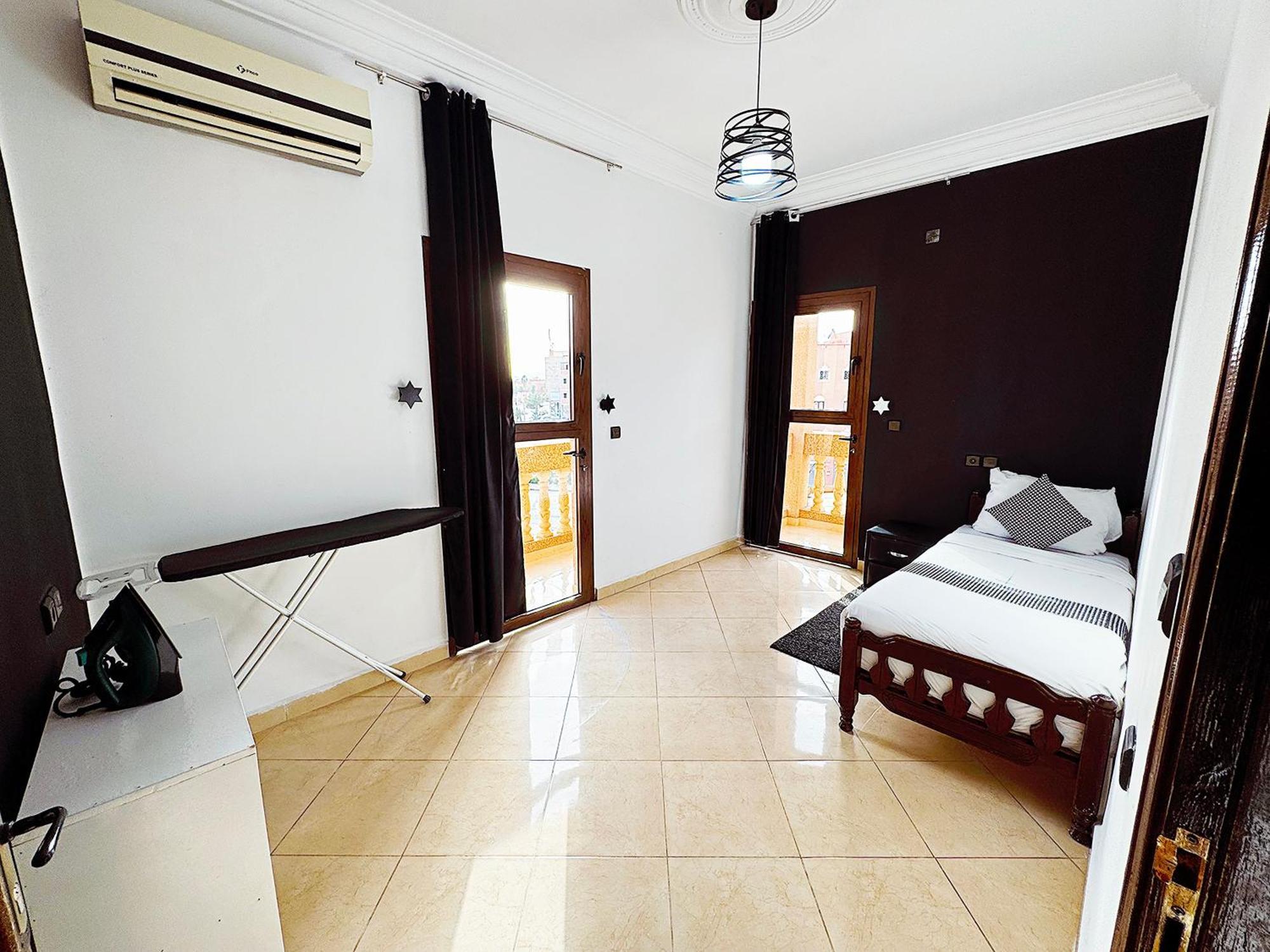 Chay - Appartements A Ouarzazate Bagian luar foto