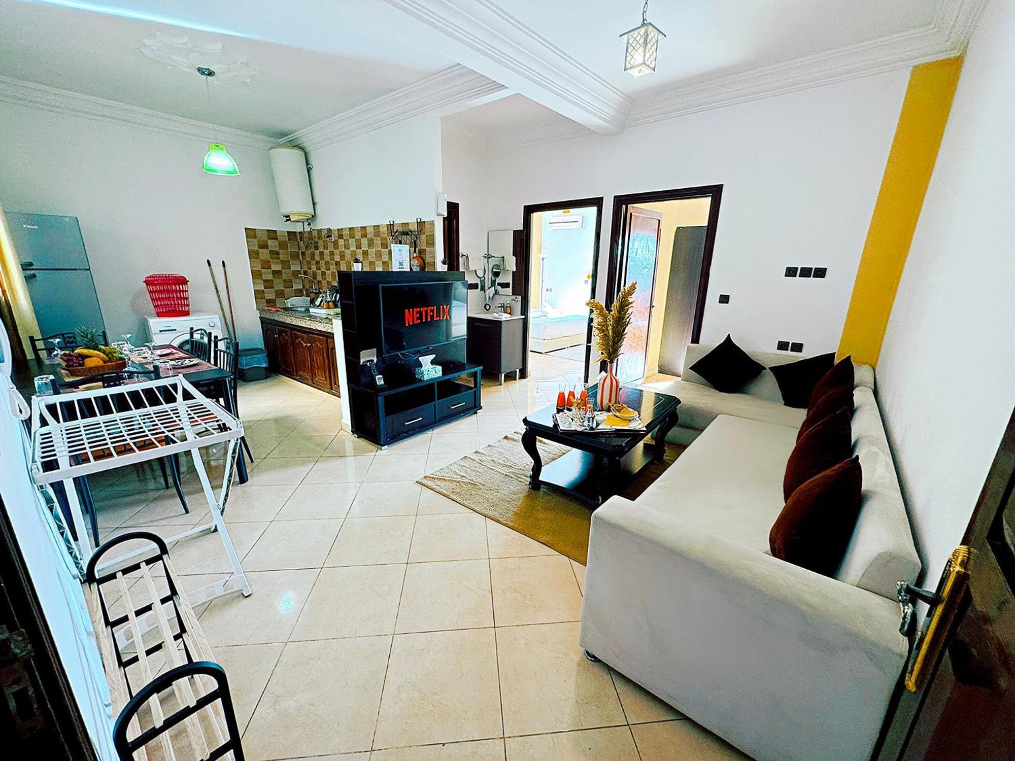 Chay - Appartements A Ouarzazate Bagian luar foto