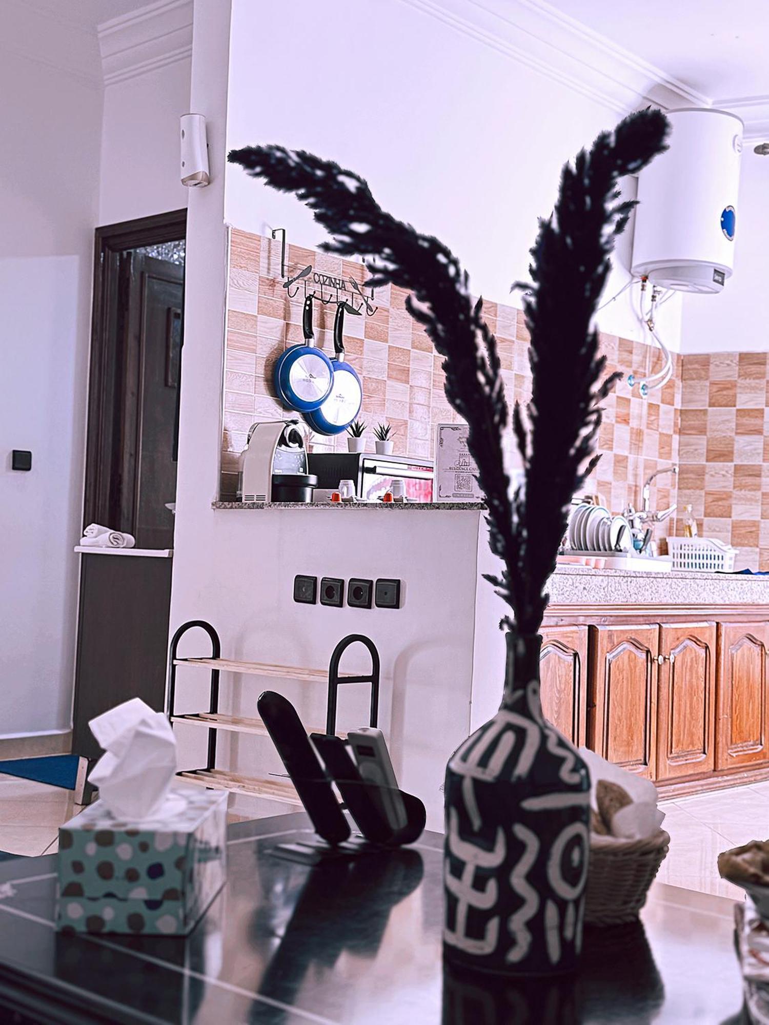Chay - Appartements A Ouarzazate Bagian luar foto