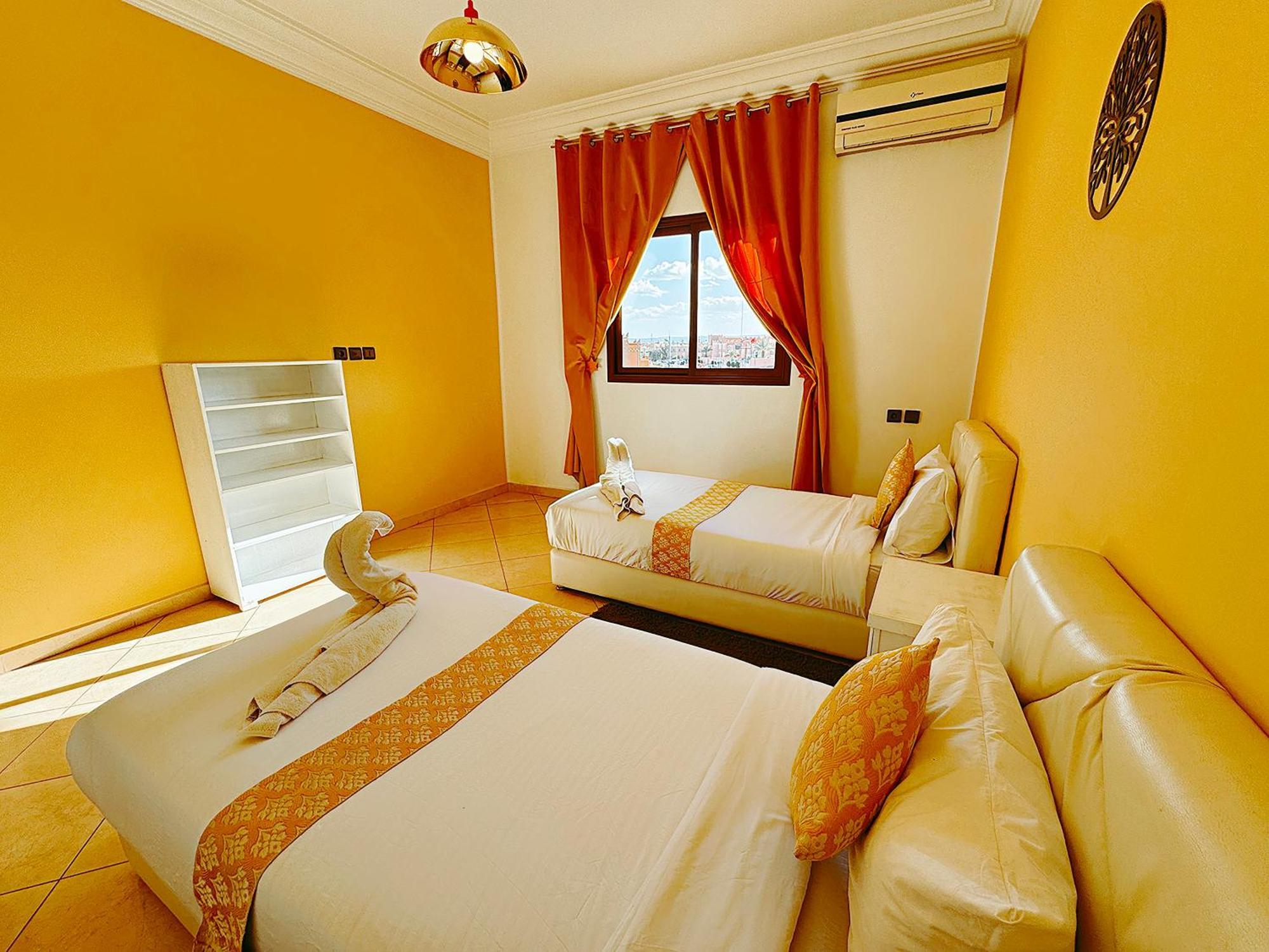 Chay - Appartements A Ouarzazate Bagian luar foto