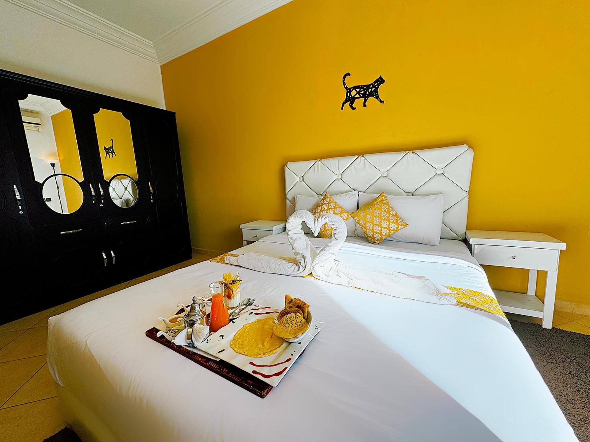 Chay - Appartements A Ouarzazate Bagian luar foto
